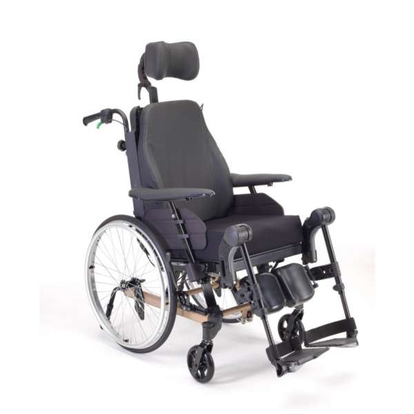 INVACARE Clematis Pro chaise roulante de soins